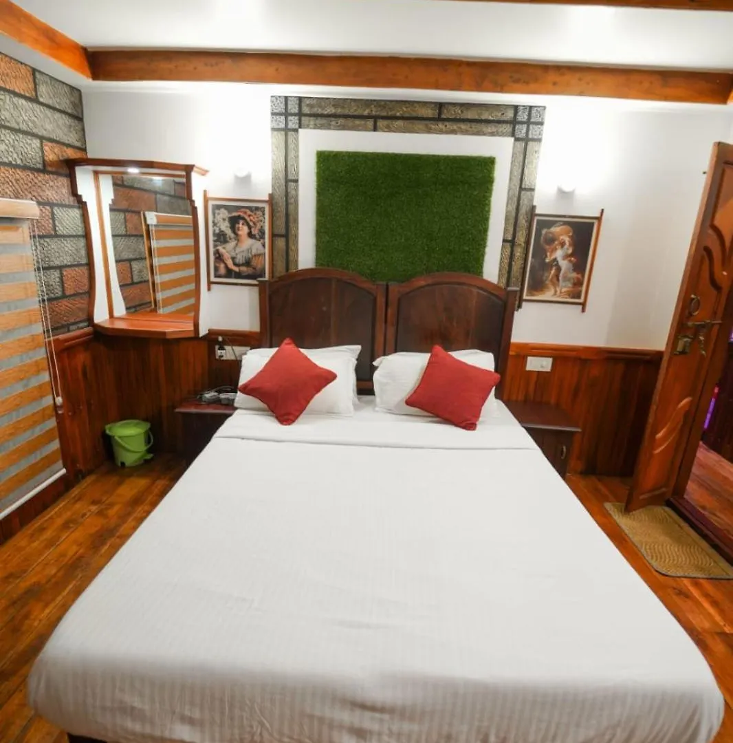 Botel Mango Kerala Houseboats Hotel Kumarakom