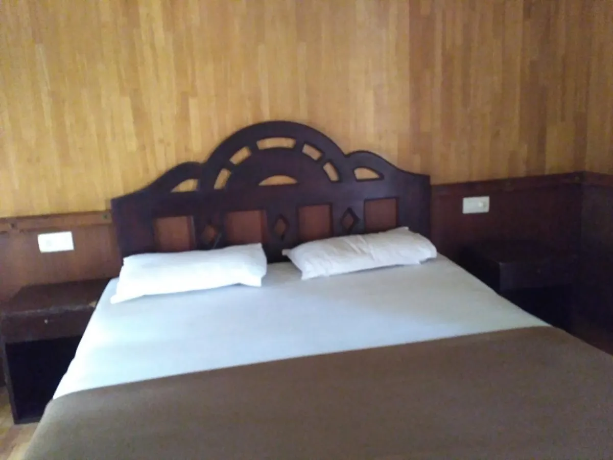 Botel Mango Kerala Houseboats Hotel Kumarakom India